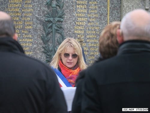 * 75 ème anniversaire de la libération de Plancher-Bas. Cérémonie au Monument aux Morts avec remise de médaille de 30 ans de porte-drapeau à Jean Lombard                                       