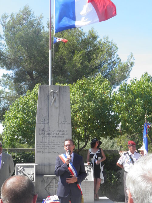 * 22 et 23 Août : cérémonies commémoratives de la Libération de HYERES et de la GARDE