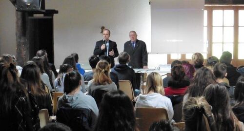 * Francis Ruffier Monet, La France Libre et les collégiens