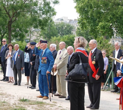* 11 Juin 2015 - Cérémonies du 73e anniversaire  de Bir Hakeim à Paris