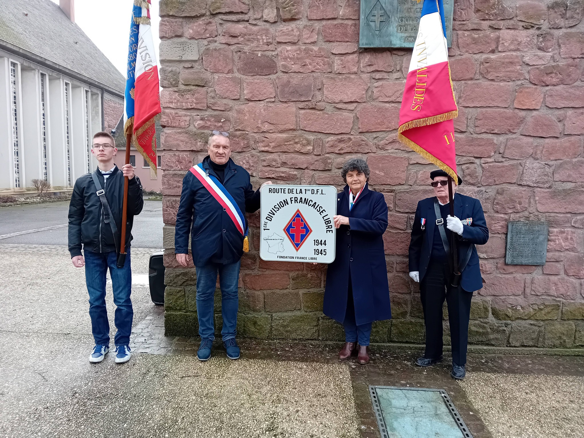 Inauguration d’un panneau pour la Route de la DFL à Illhaeusern près de ...